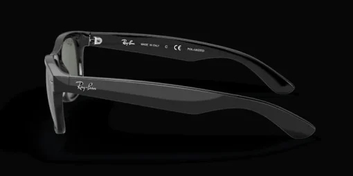 Ray-Ban New Wayfarer Classic RB2132 901/58 Solglasögon